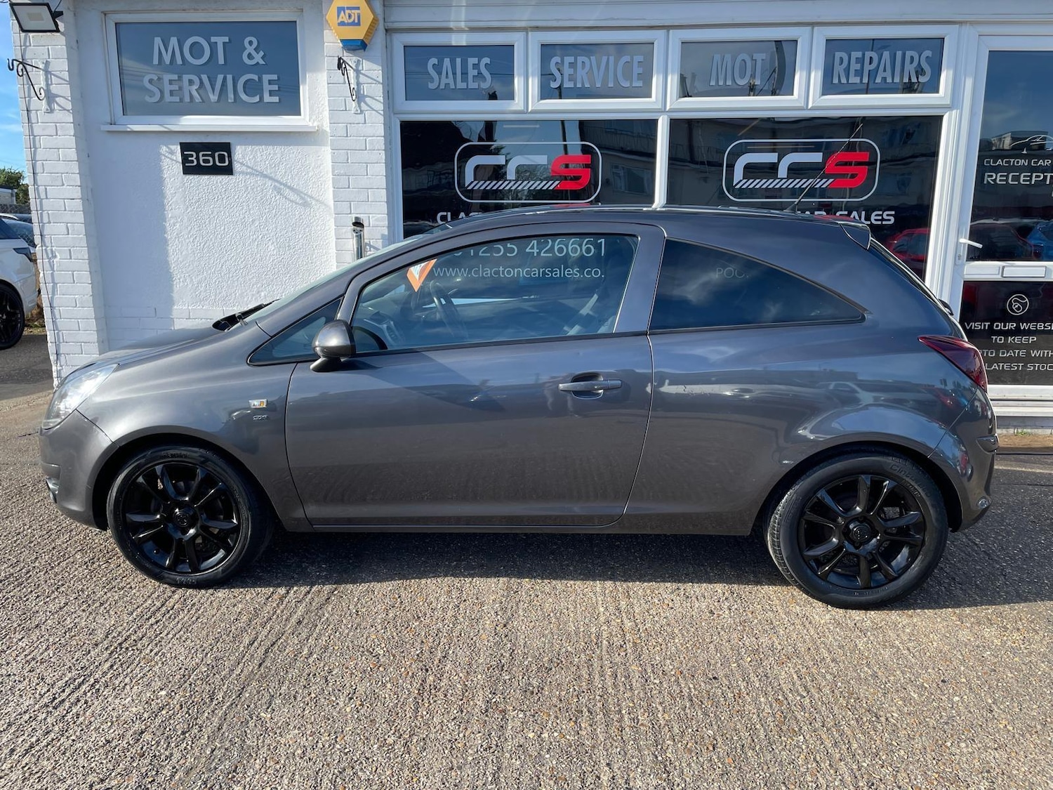 Used Vauxhall Corsa 2010 for sale - 78171982: Photo 4