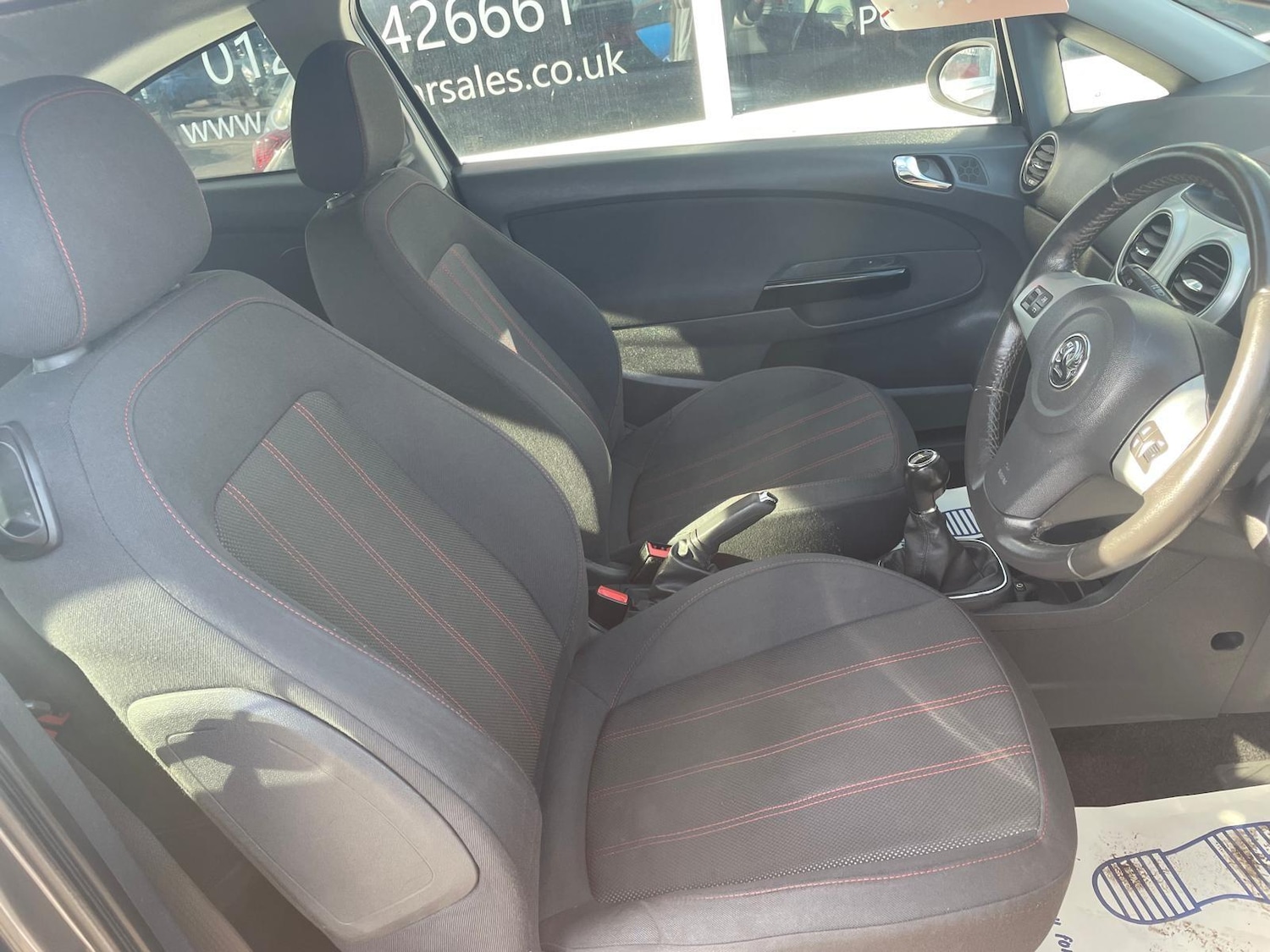 Used Vauxhall Corsa 2010 for sale - 78171982: Photo 9