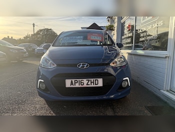Used Hyundai i10 2016 for sale - 76549852: Photo