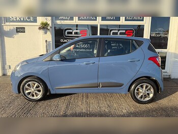 Used Hyundai i10 2016 for sale - 76549852: Photo