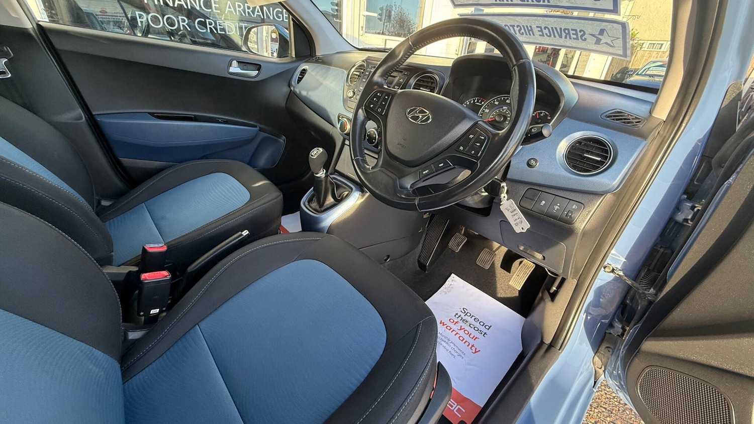 Used Hyundai i10 2016 for sale - 76549852: Photo 9