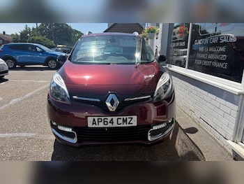 Used Renault Grand Scenic 2014 for sale - 79094316: Photo