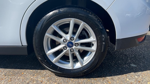 Used Ford Grand C-Max 2016 for sale - 74643429: Photo 21