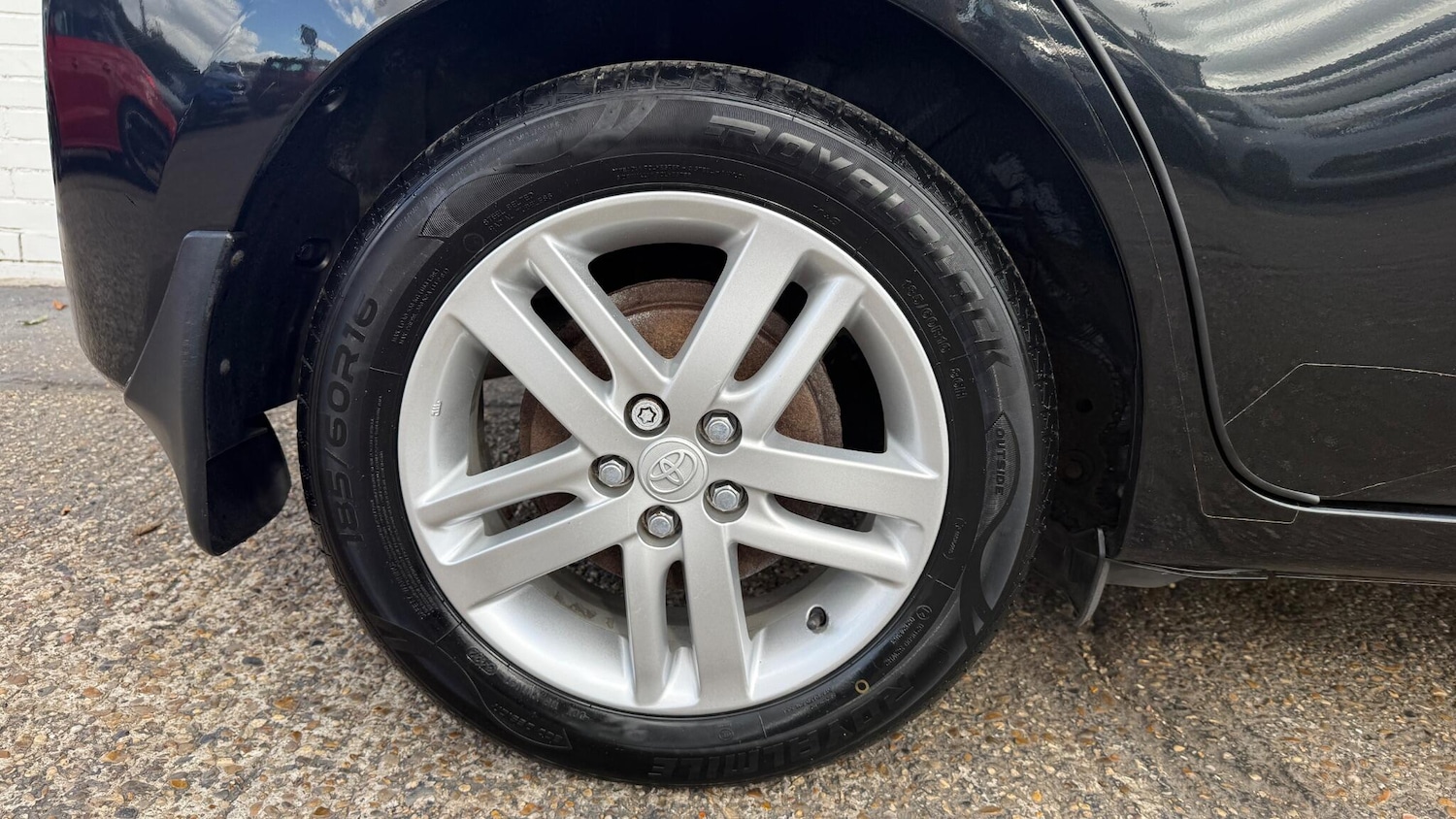 Used Toyota Verso 2011 for sale - 76041834: Photo 17