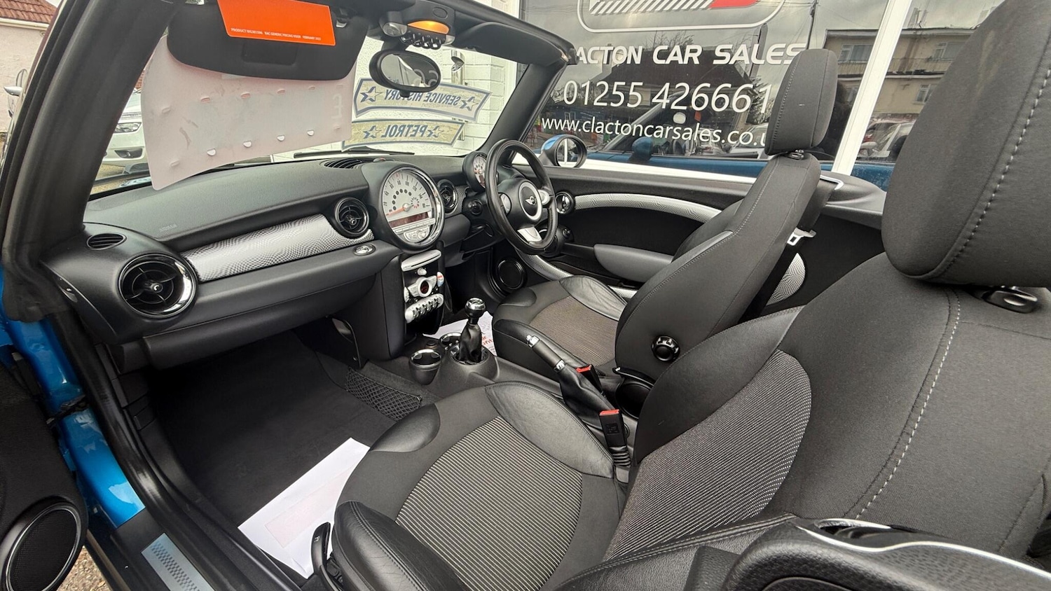 Used MINI Convertible 2010 for sale - 77685066: Photo 14