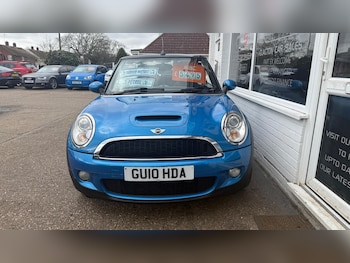 Used MINI Convertible 2010 for sale - 77685066: Photo