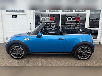 Used MINI Convertible 2010 for sale - 77685066: Photo