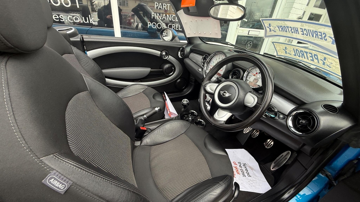 Used MINI Convertible 2010 for sale - 77685066: Photo 9