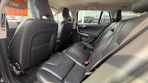 Used Volvo V60 2017 for sale - 75506825: Photo 17
