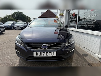 Used Volvo V60 2017 for sale - 75506825: Photo