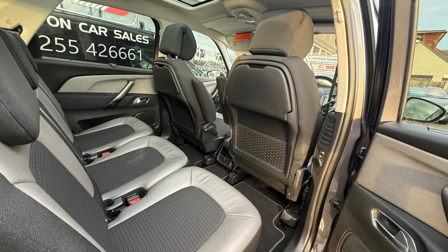 Used Citroen C4 2019 for sale - 76612730: Photo 11