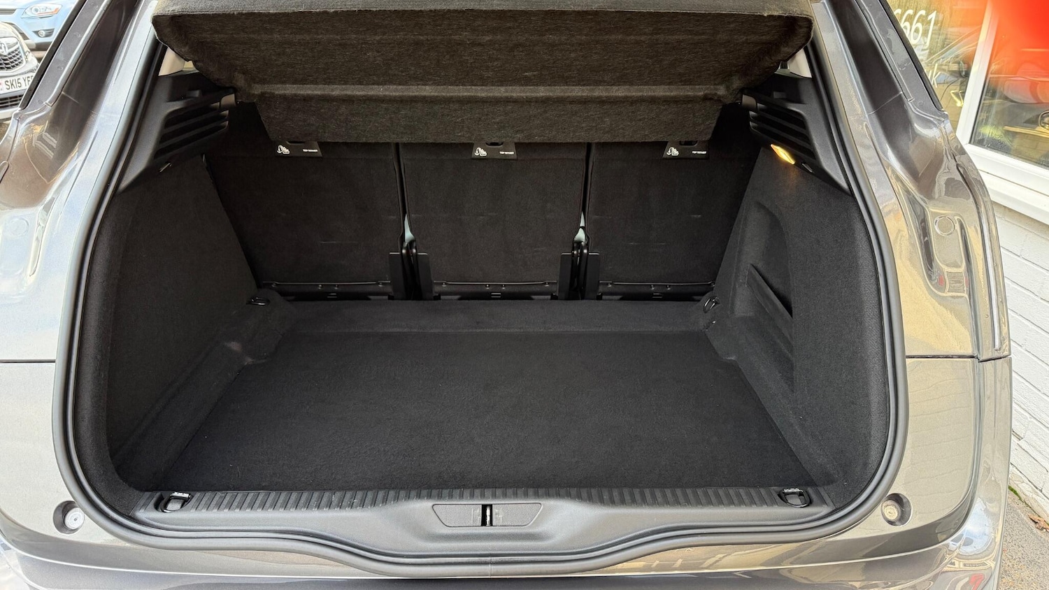 Used Citroen C4 2019 for sale - 76612730: Photo 13