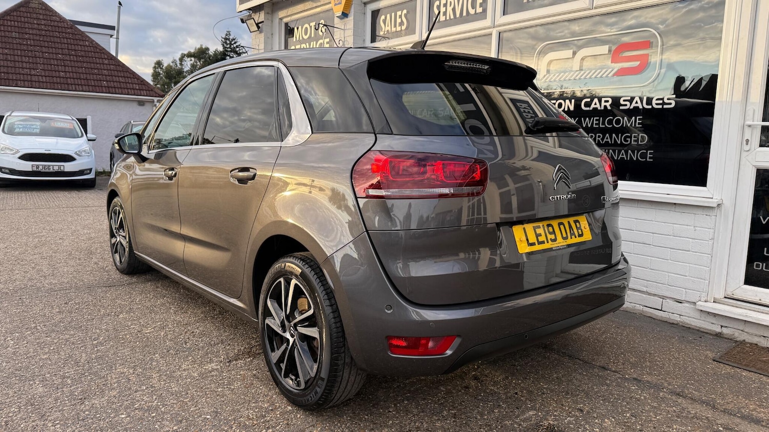 Used Citroen C4 2019 for sale - 76612730: Photo 5