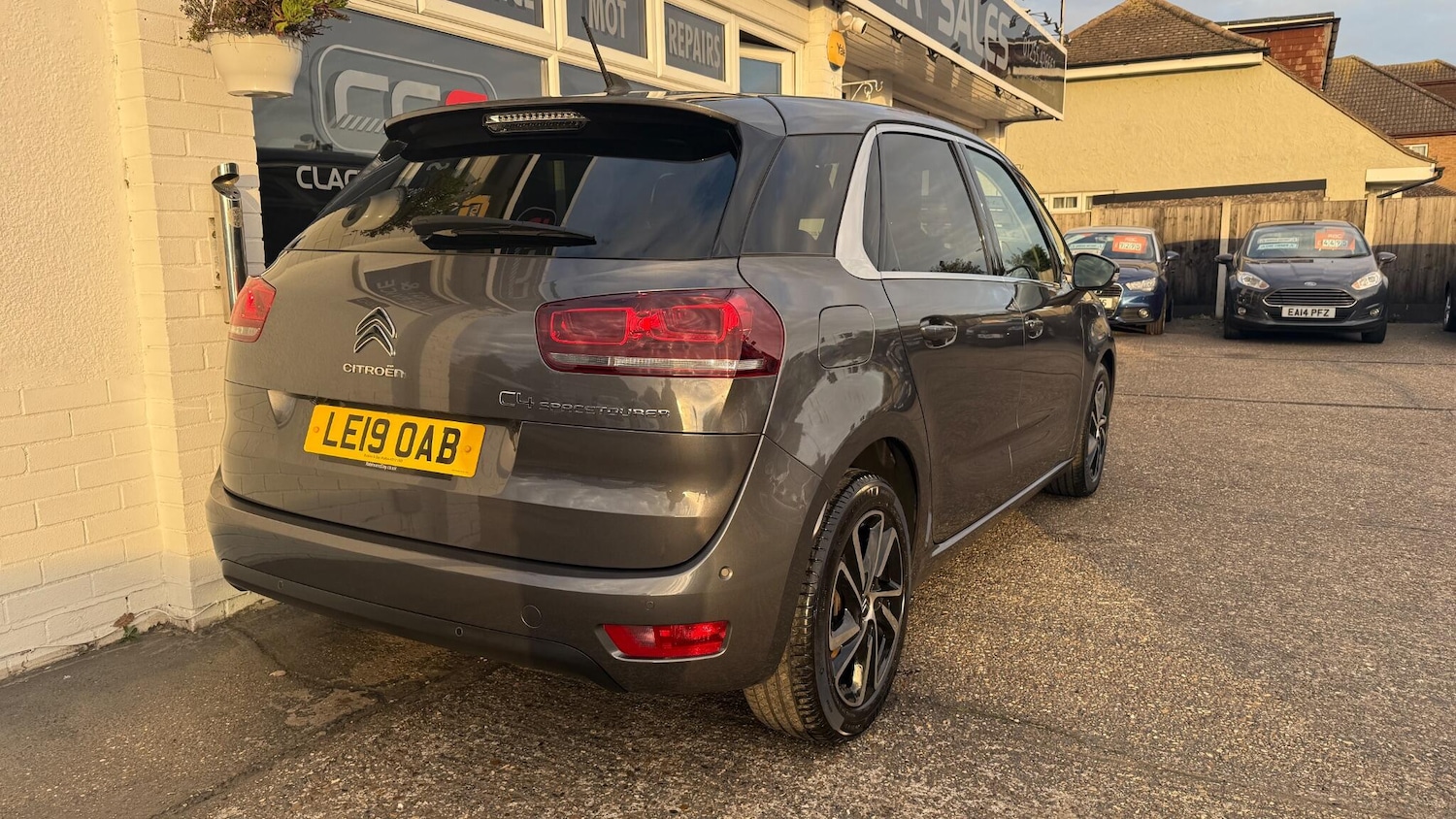 Used Citroen C4 2019 for sale - 76612730: Photo 7