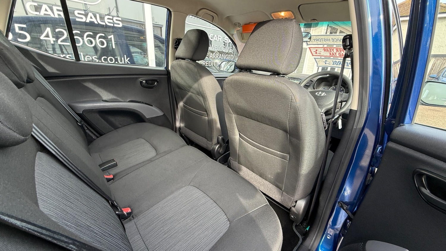 Used Hyundai i10 2012 for sale - 77587848: Photo 11