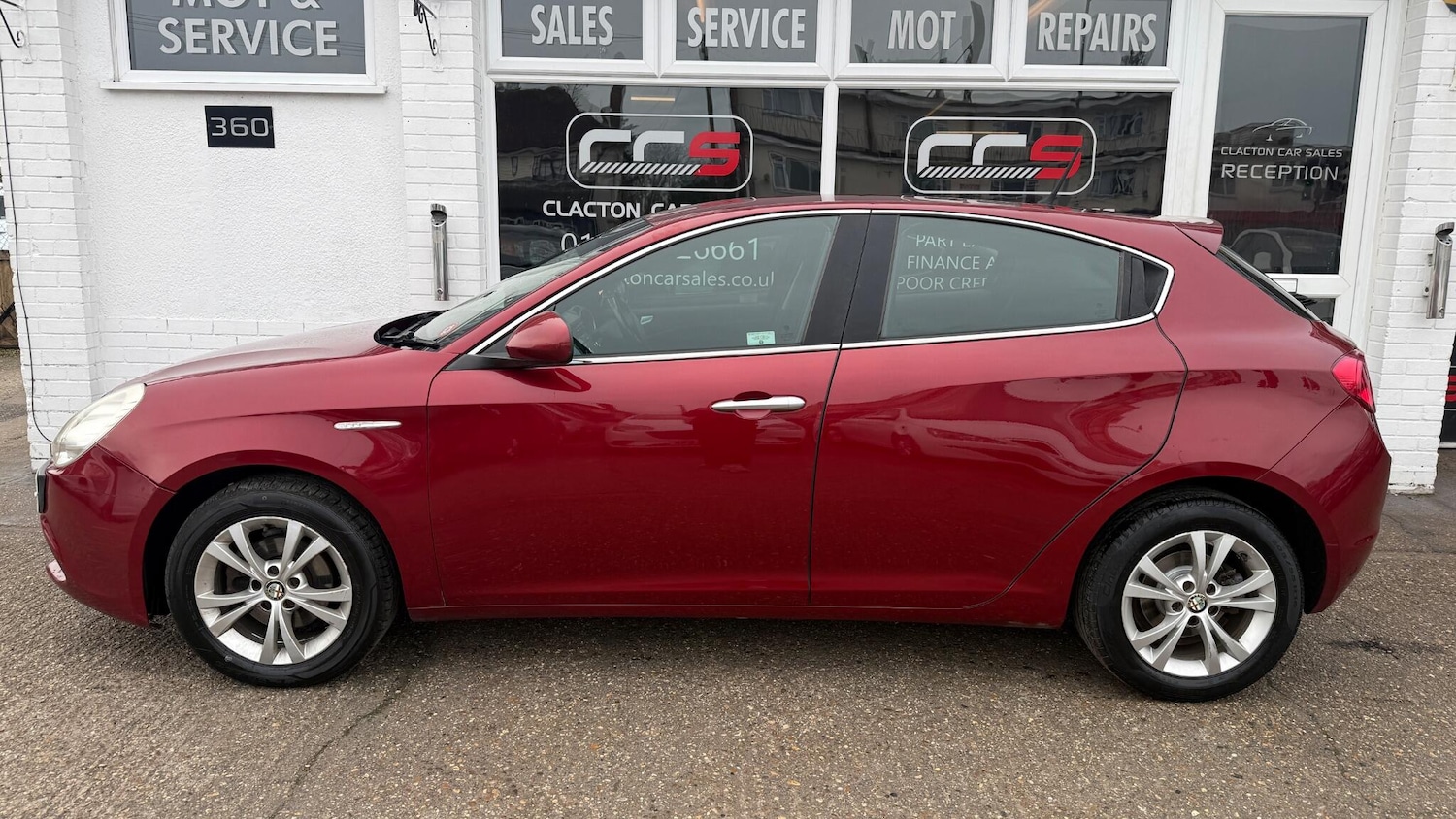 Used Alfa Romeo Giulietta 2010 for sale - 77893557: Photo 4