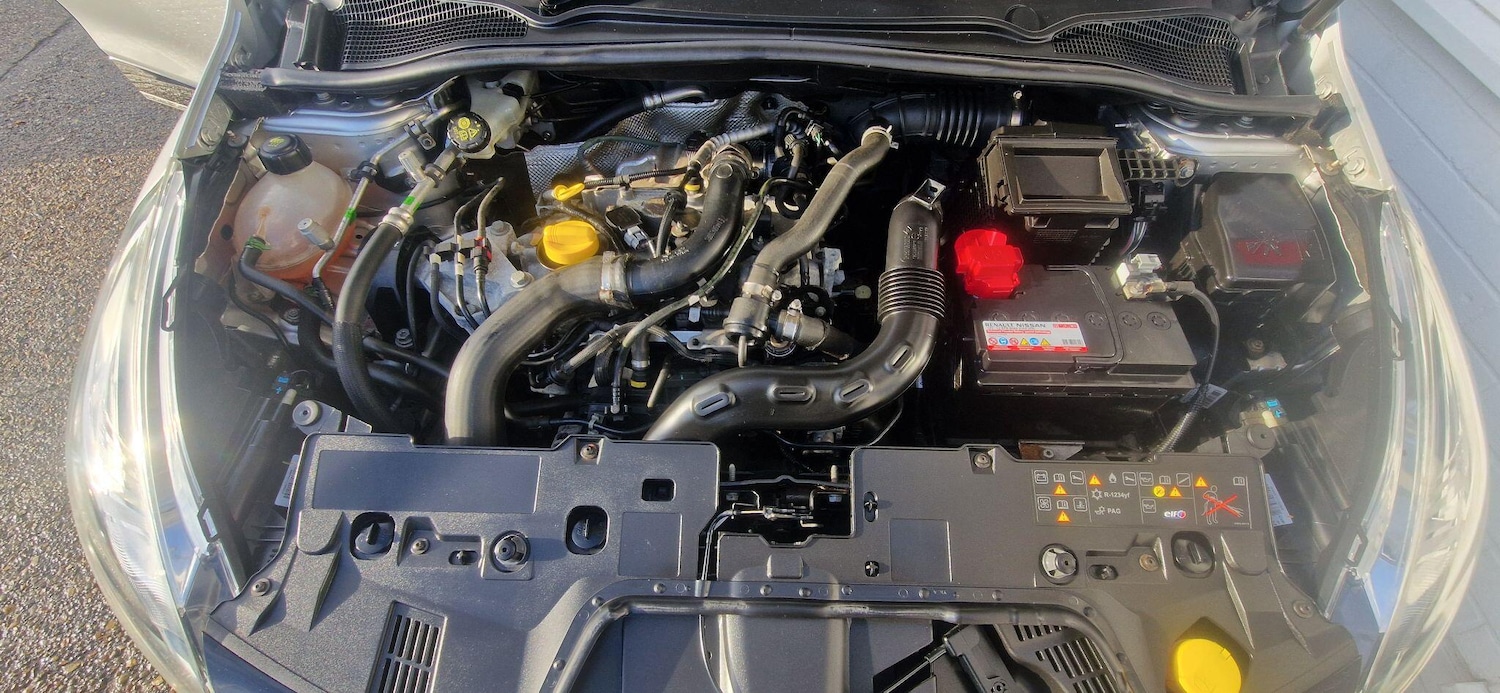 Used Renault Clio 2016 for sale - 76832740: Photo 14