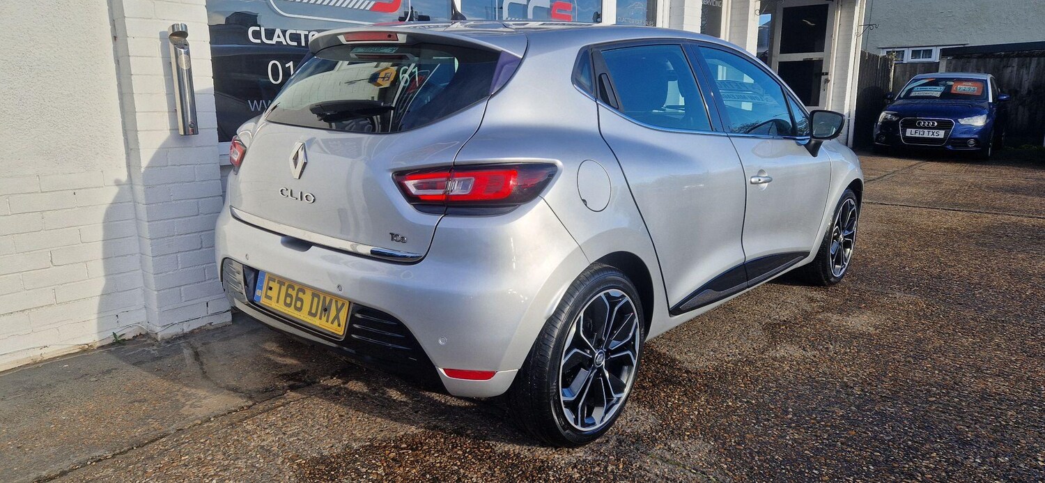 Used Renault Clio 2016 for sale - 76832740: Photo 7