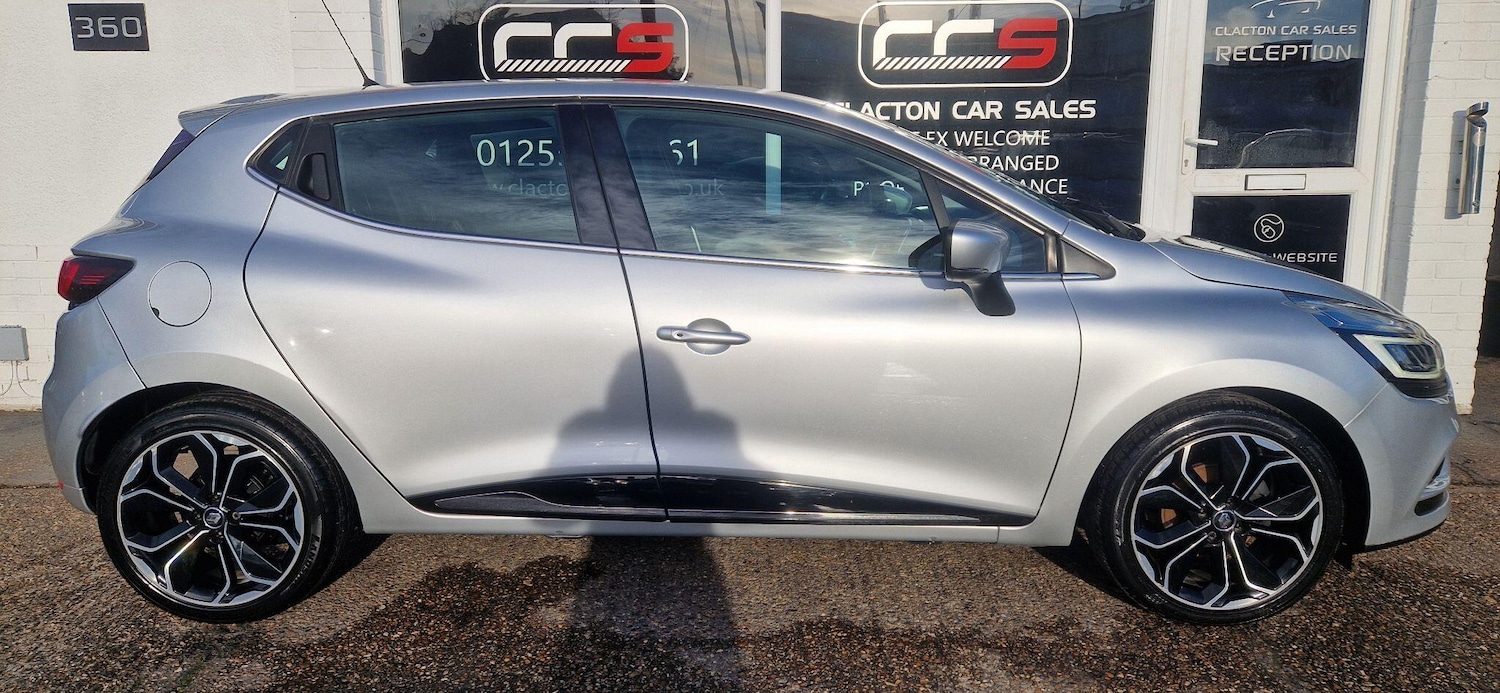 Used Renault Clio 2016 for sale - 76832740: Photo 8