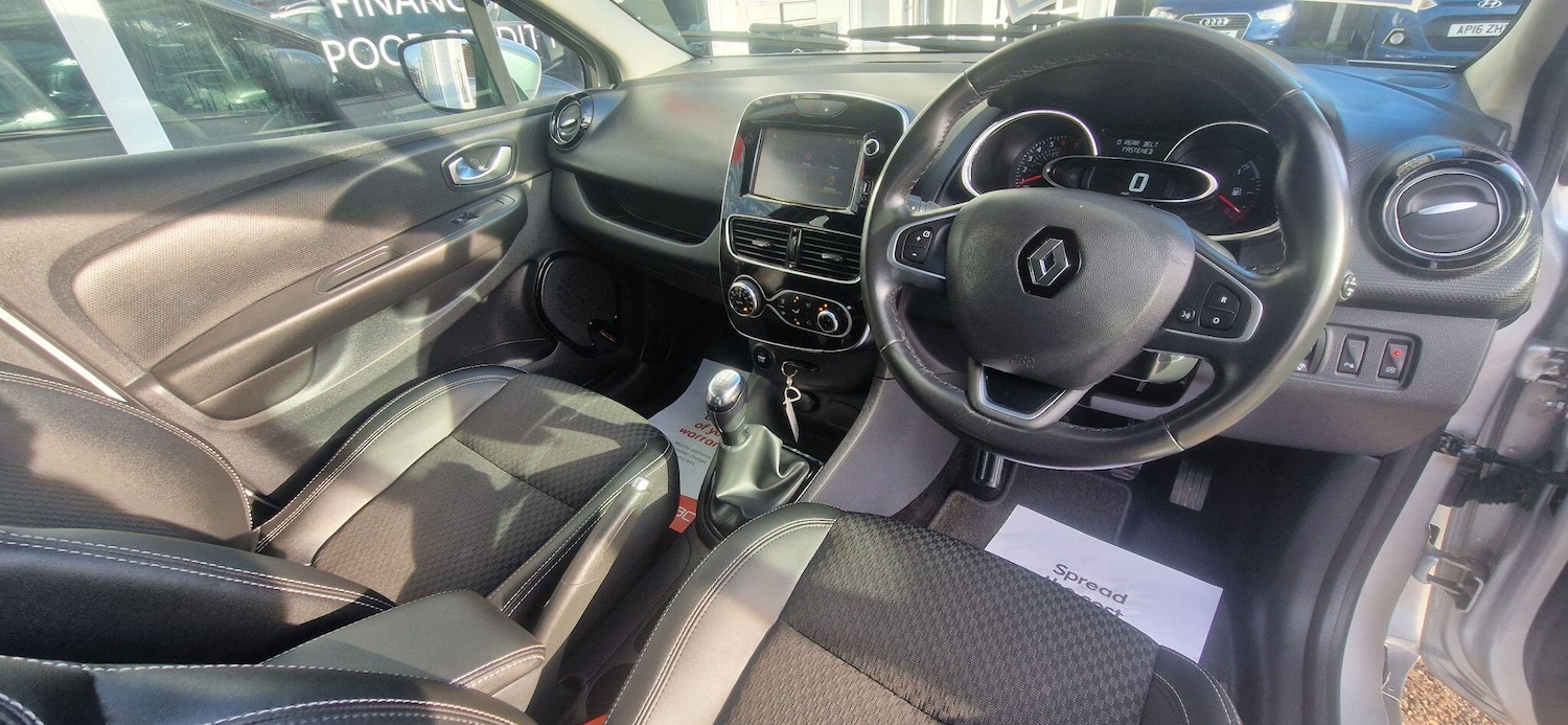 Used Renault Clio 2016 for sale - 76832740: Photo 9
