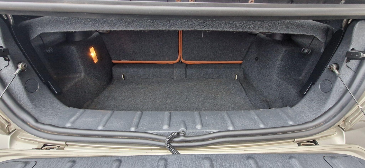 Used MINI Convertible 2007 for sale - 77411667: Photo 11