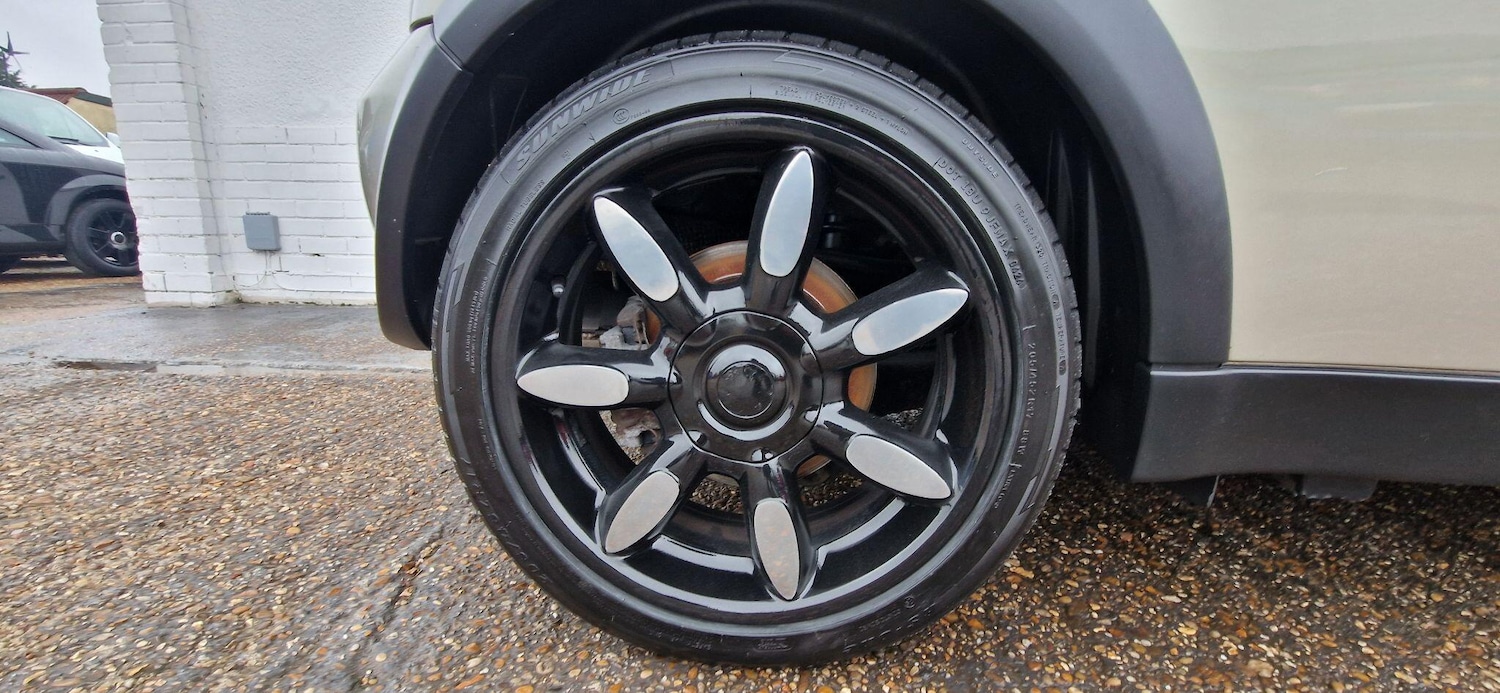 Used MINI Convertible 2007 for sale - 77411667: Photo 17