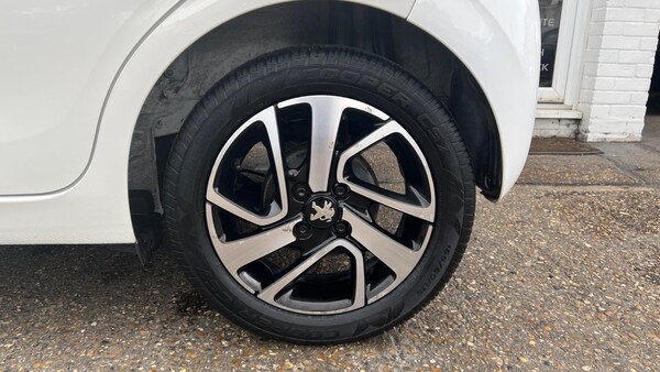 Used Peugeot 108 2016 for sale - 74875478: Photo 19