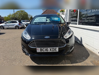 Used Ford Fiesta 2016 for sale - 78430901: Photo