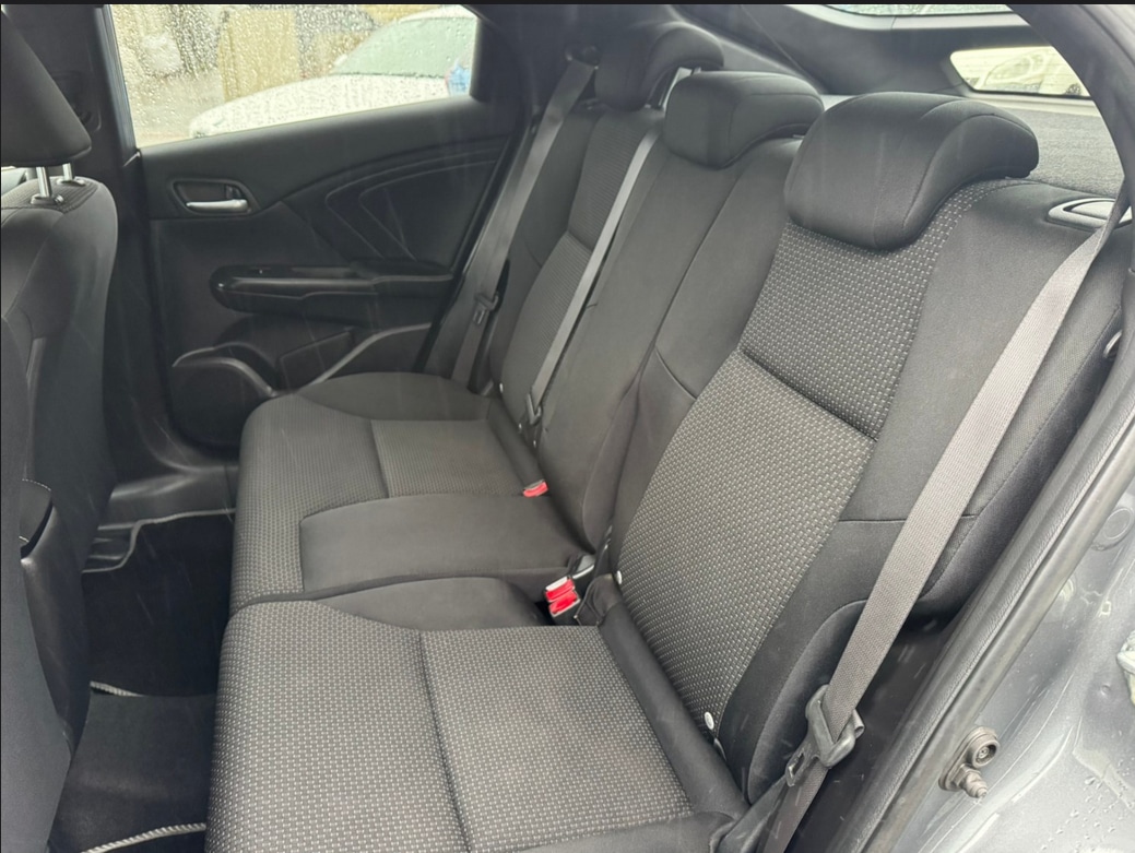 Used Honda Civic 2017 for sale - 76625225: Photo 10