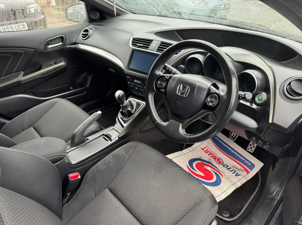 Used Honda Civic 2017 for sale - 76625225: Photo 6