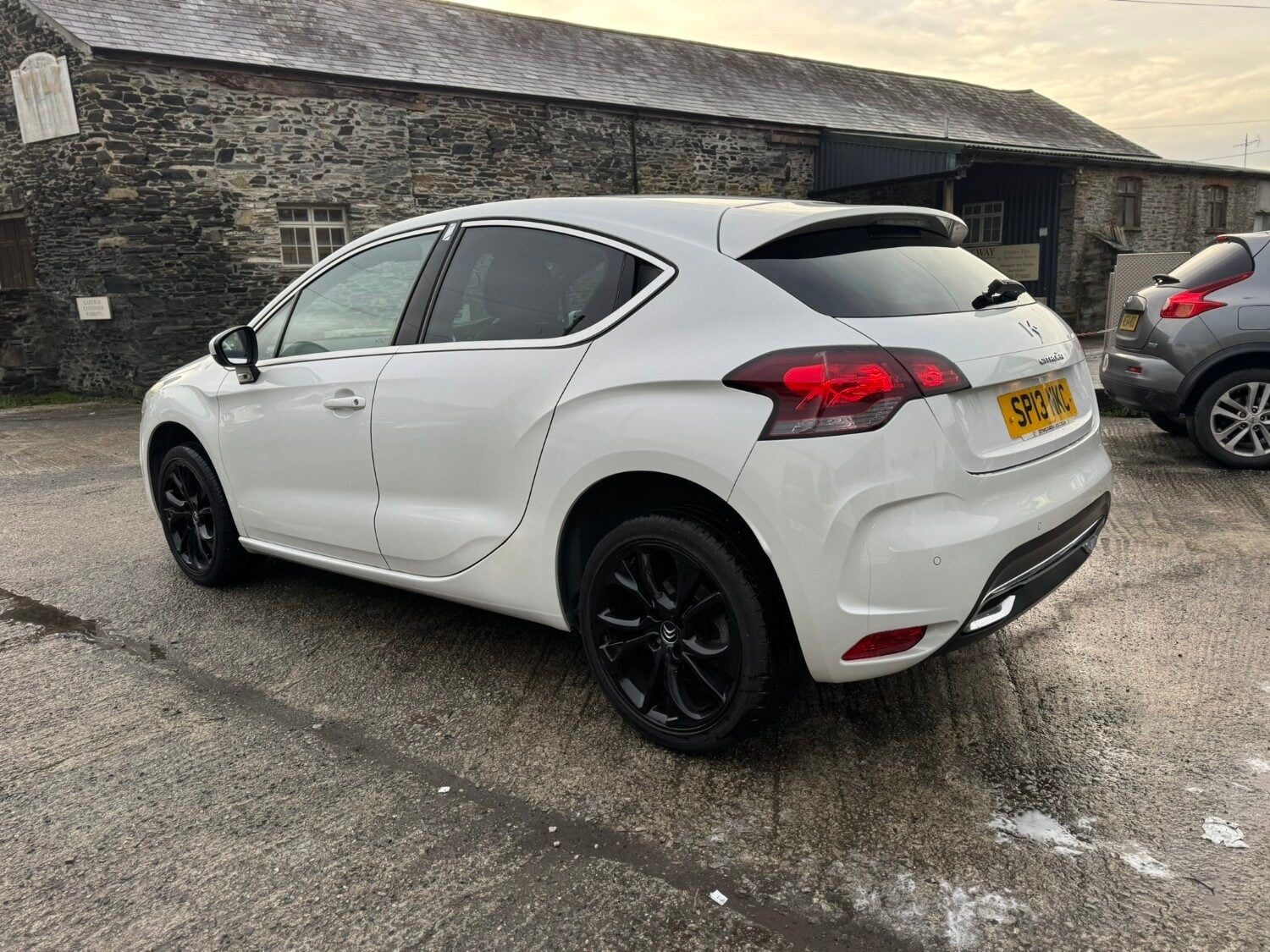 Used Citroen DS4 2013 for sale - 77137104: Photo 4