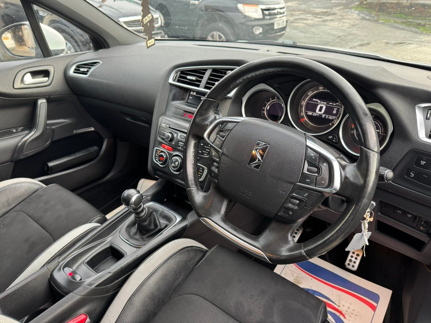 Used Citroen DS4 2013 for sale - 77137104: Photo 8