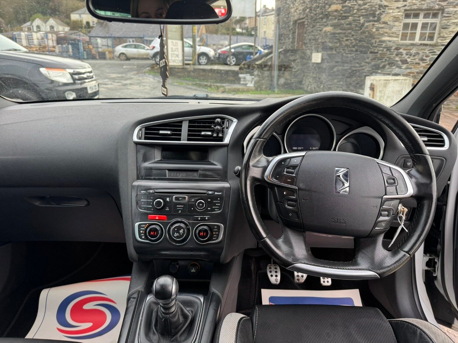 Used Citroen DS4 2013 for sale - 77137104: Photo 9