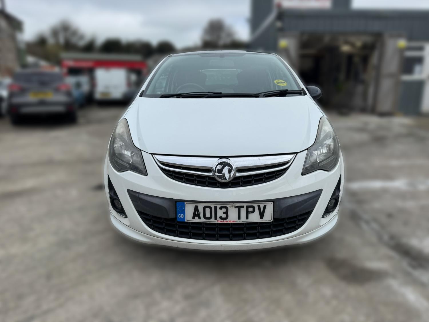 Used Vauxhall Corsa 2013 for sale - 77917394: Photo 2