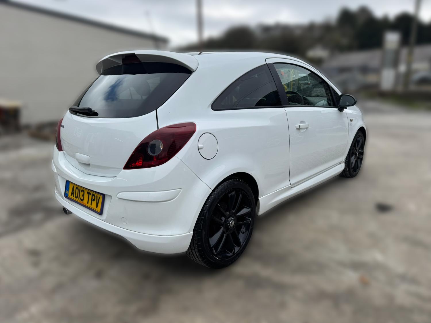 Used Vauxhall Corsa 2013 for sale - 77917394: Photo 6