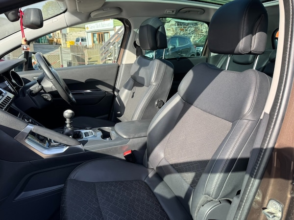 Used Peugeot 3008 2015 for sale - 76205574: Photo 13