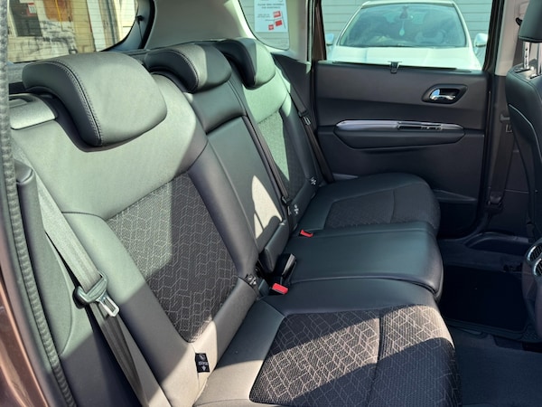 Used Peugeot 3008 2015 for sale - 76205574: Photo 15