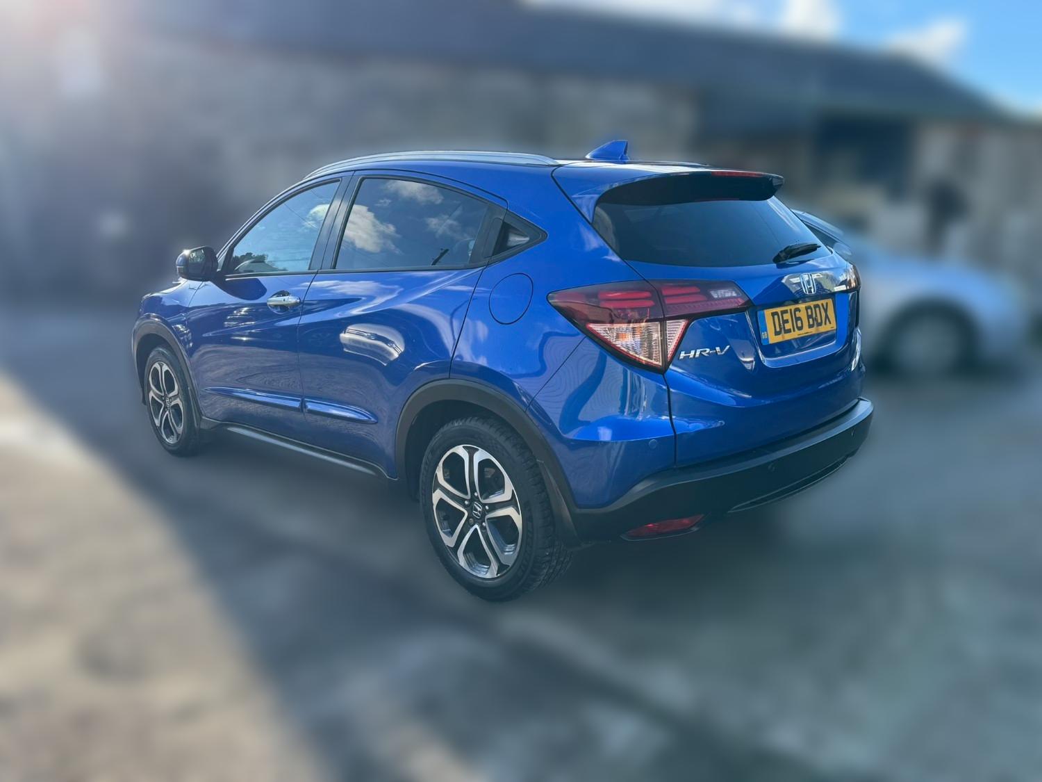 Used Honda HR-V 2016 for sale - 76694458: Photo 4