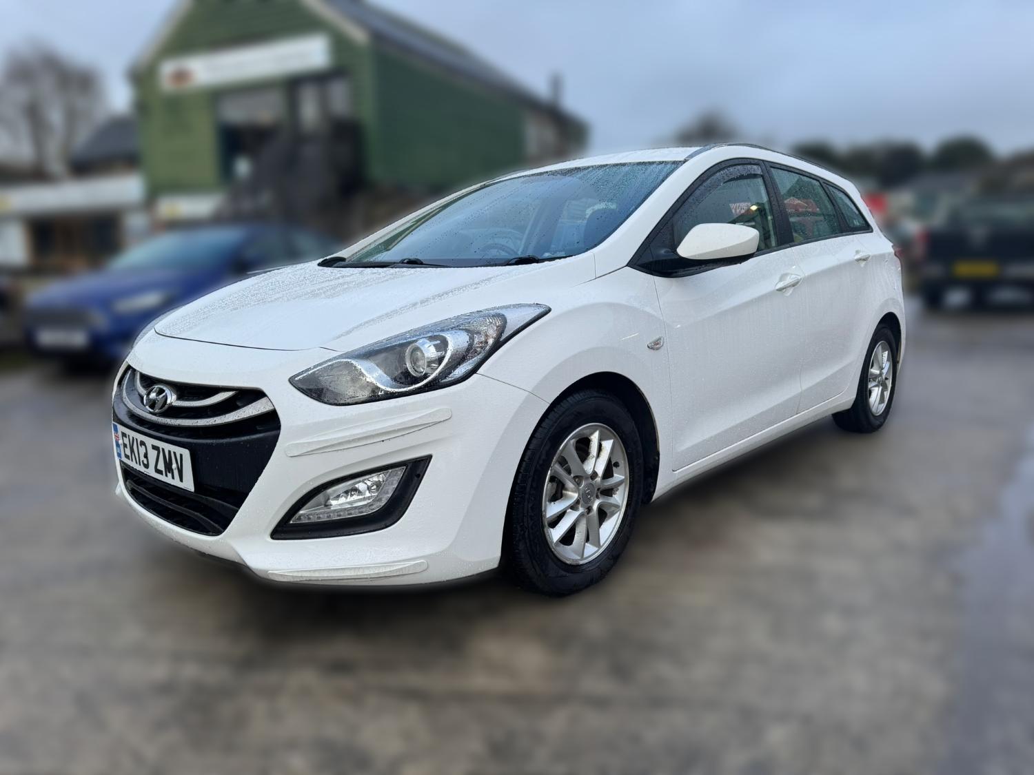 Used Hyundai i30 2013 for sale - 77447675: Photo 3