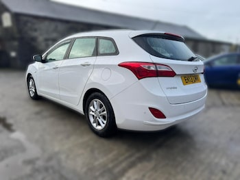 Used Hyundai i30 2013 for sale - 77447675: Photo