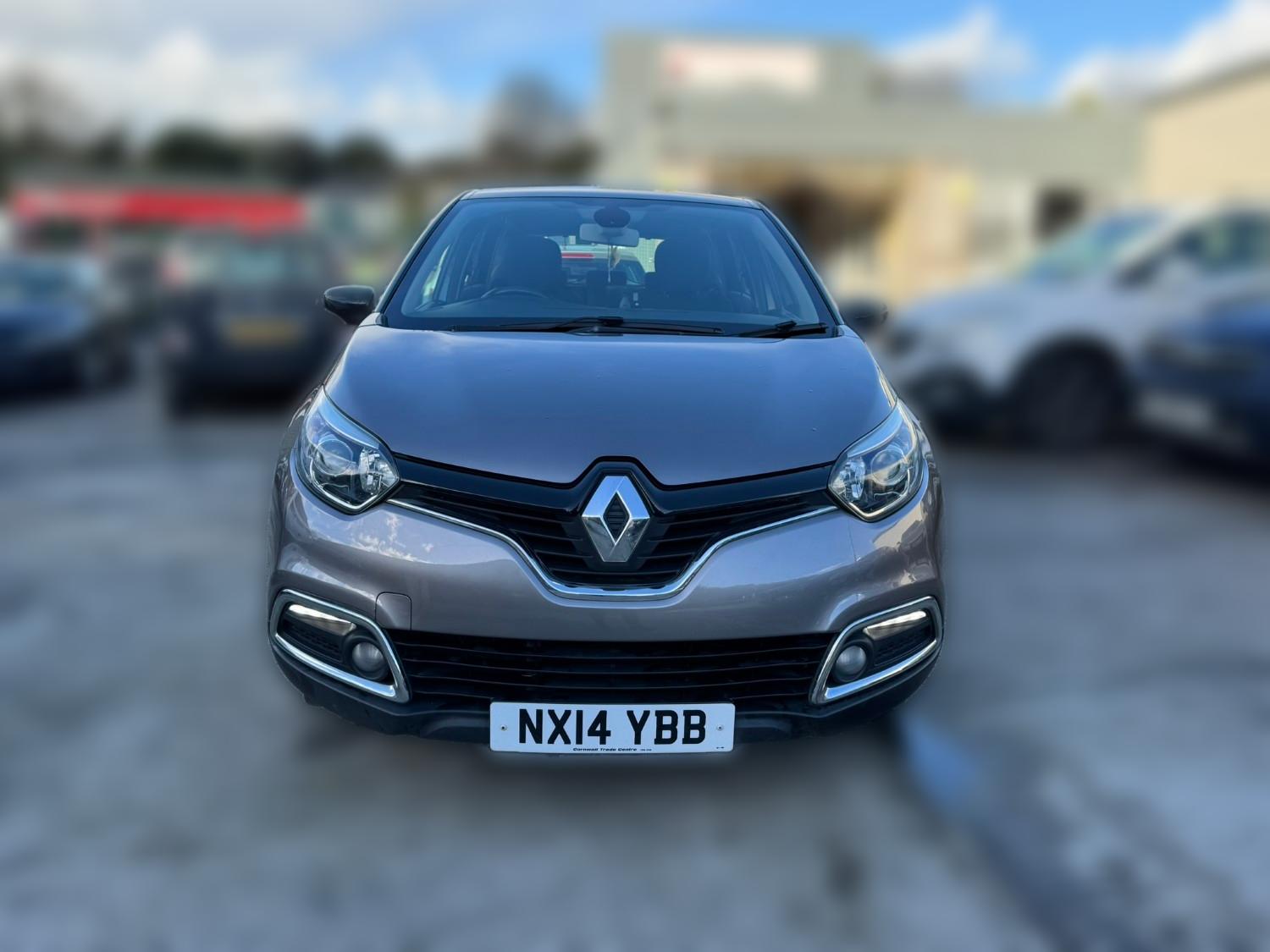 Used Renault Captur 2014 for sale - 76641701: Photo 2