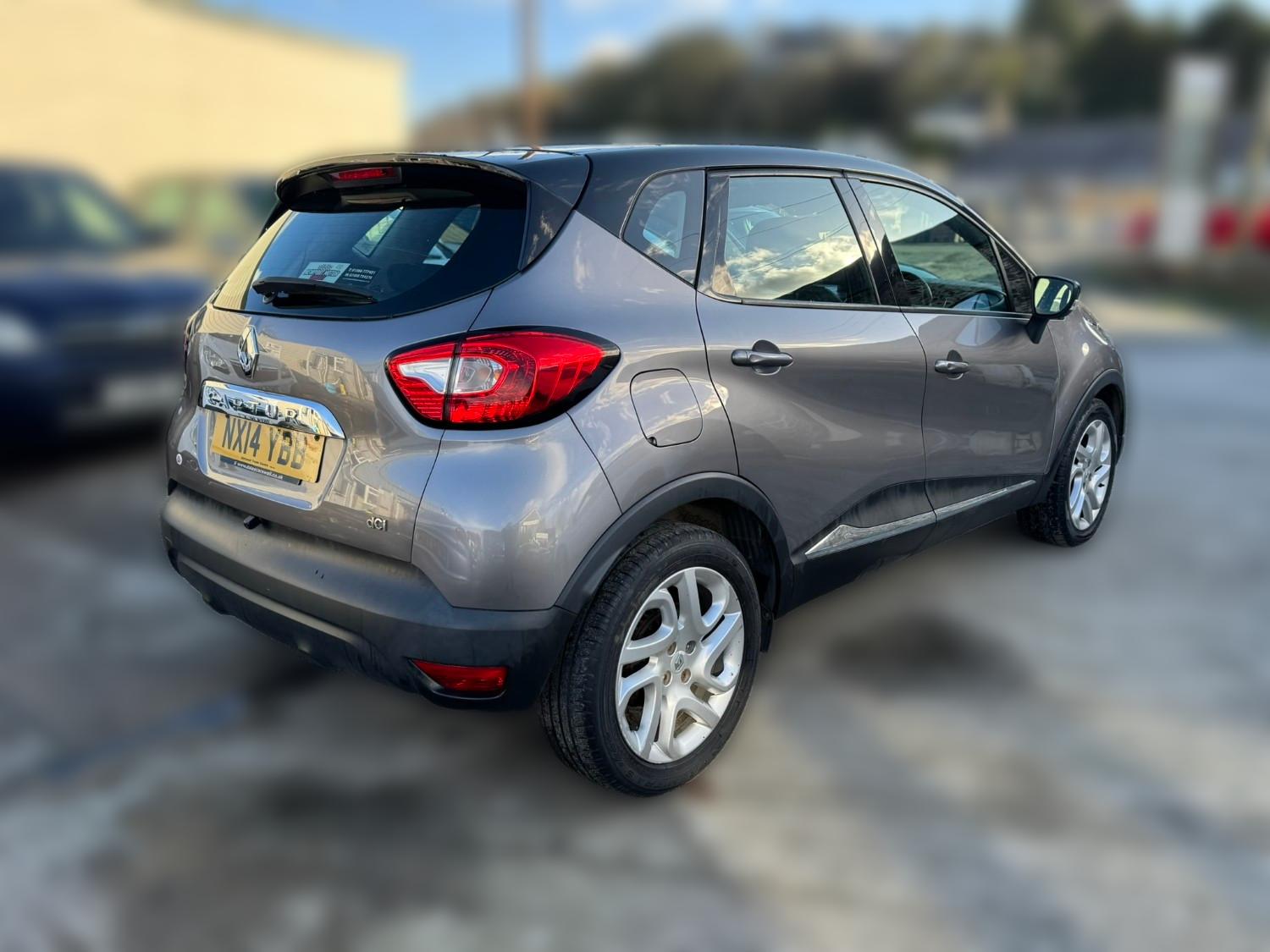 Used Renault Captur 2014 for sale - 76641701: Photo 4