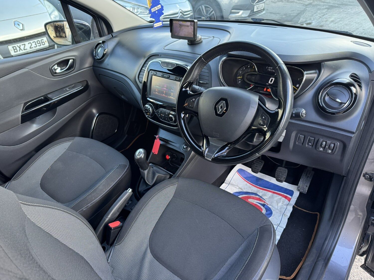 Used Renault Captur 2014 for sale - 76641701: Photo 8