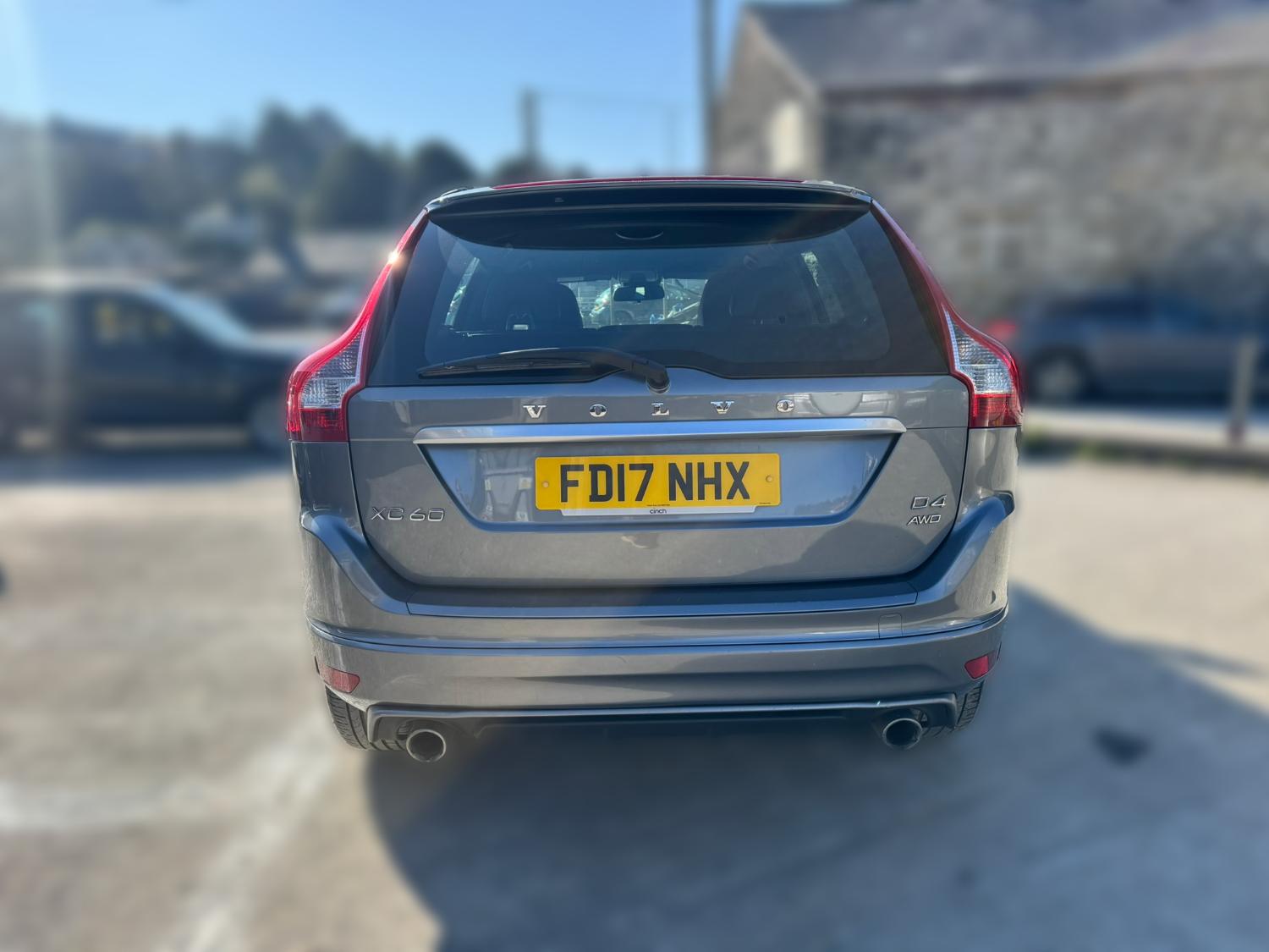 Used Volvo XC60 2017 for sale - 77998634: Photo 5