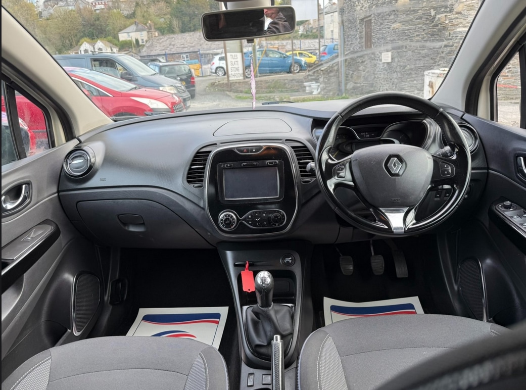 Used Renault Captur 2015 for sale - 76625198: Photo 7