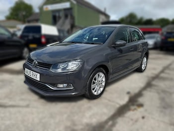Used Volkswagen Polo 2015 for sale - 78778610: Photo