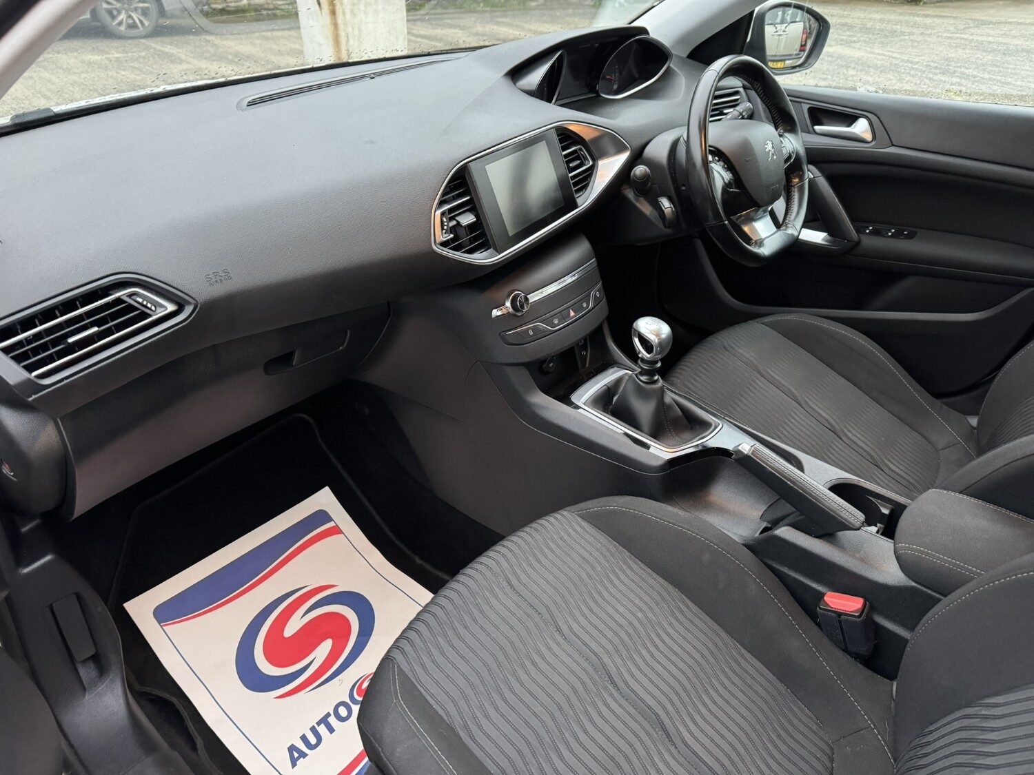 Used Peugeot 308 2016 for sale - 77589894: Photo 10