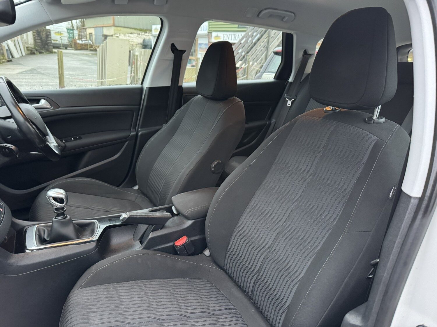 Used Peugeot 308 2016 for sale - 77589894: Photo 11