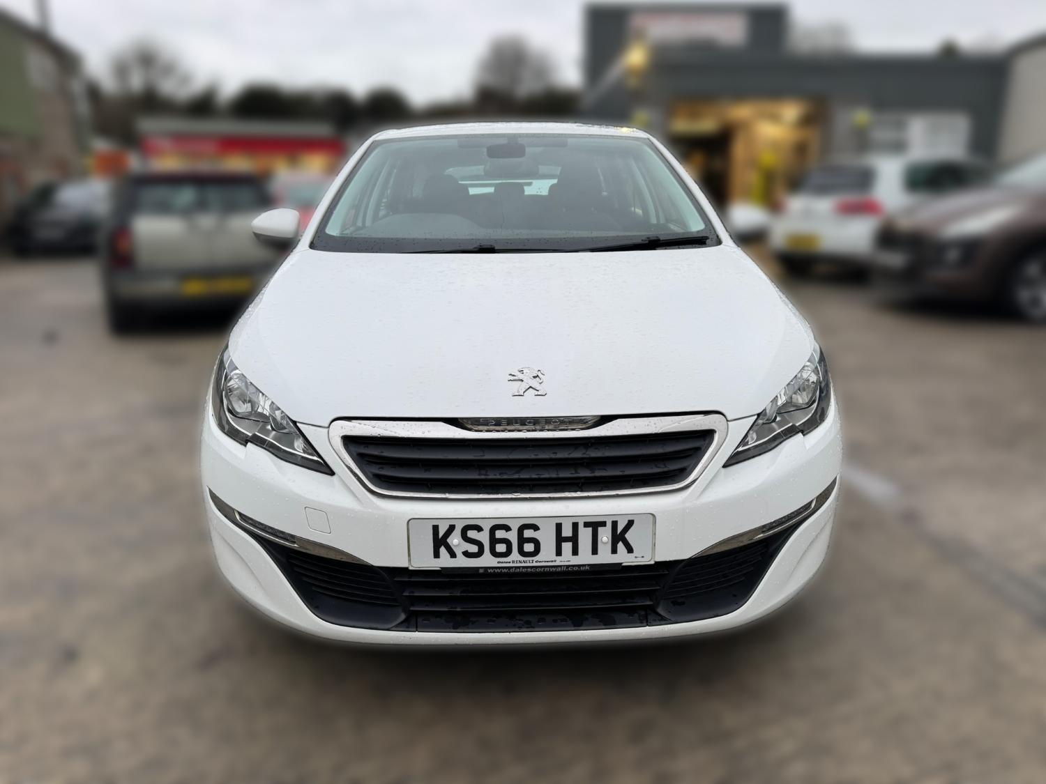Used Peugeot 308 2016 for sale - 77589894: Photo 2