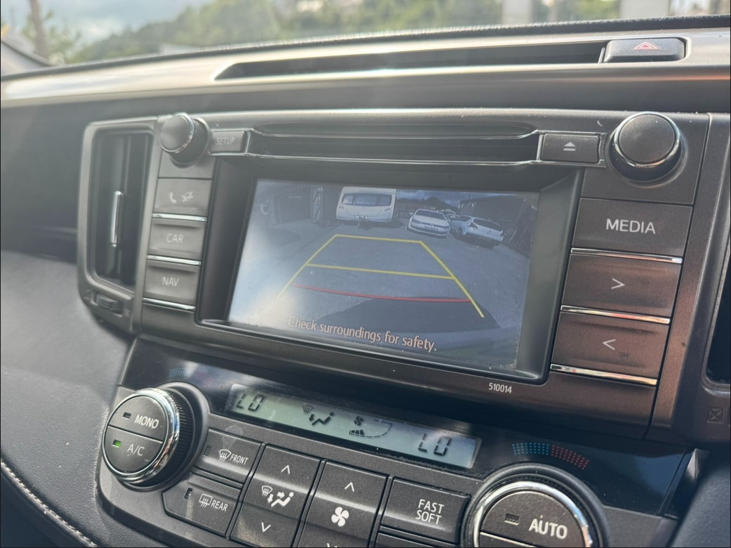 Used Toyota RAV4 2014 for sale - 76625233: Photo 16